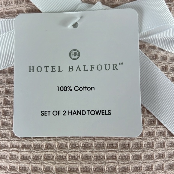 Hotel Balfour Hand Towels Light Pink 100% Cotton 2 Pieces NEW - Picture 5 of 5